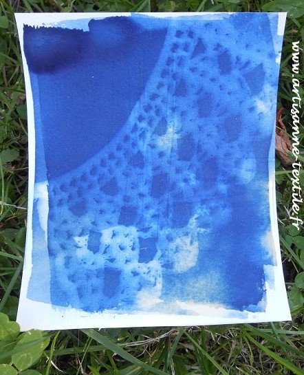 Dentelle cyanotype