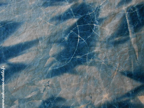 Expérimentattions -cyanotype: Le blanc détail 1