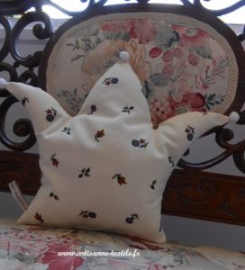 Le petit prince, coussin couronne vintage