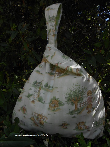 sac- balluchon avec Anne aux pignons verts