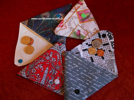 commande textile: les porte-monnaie triangulaires